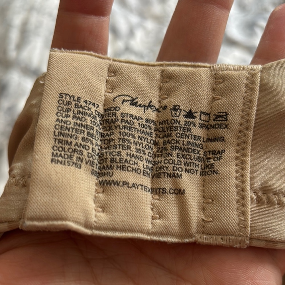 Playtex Cream Full Coverage Bra with Ribbed Detailing - Picture 6 of 6